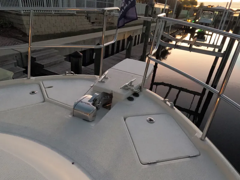 Slide: The Image of Ranger Tug R-29 S LE 2015 - 12