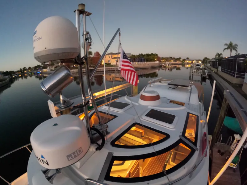 Slide: The Image of Ranger Tug R-29 S LE 2015 - 16