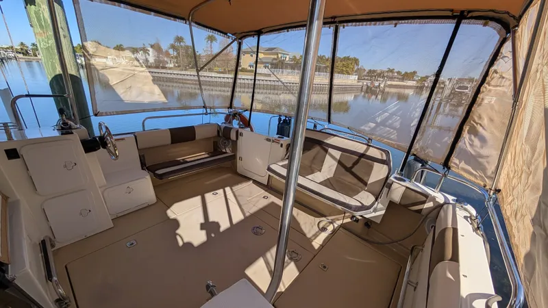 Slide: The Image of Ranger Tug R-29 S LE 2015 - 81