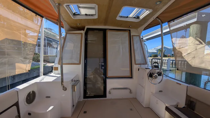 Slide: The Image of Ranger Tug R-29 S LE 2015 - 83