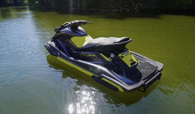 Slide: The Image of Yamaha FX SVHO 2021 - 7