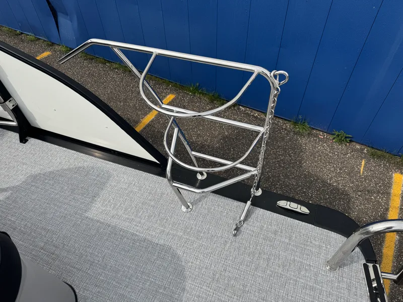 Slide: The Image of Harris 230 Grand Mariner 2026 - 10