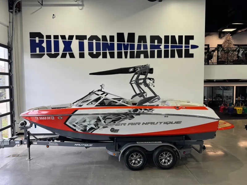 The Image of Nautique Super Air Nautique G21 2014 - 1