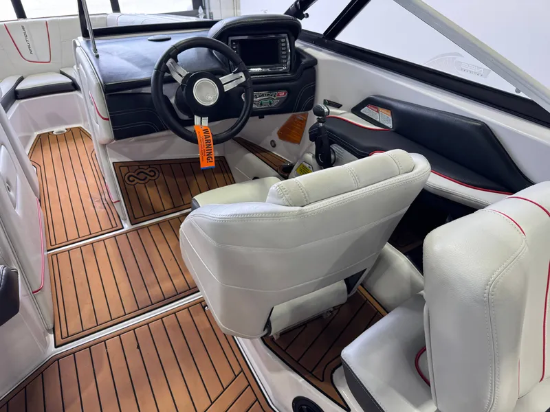 Slide: The Image of Nautique Super Air Nautique G21 2014 - 24