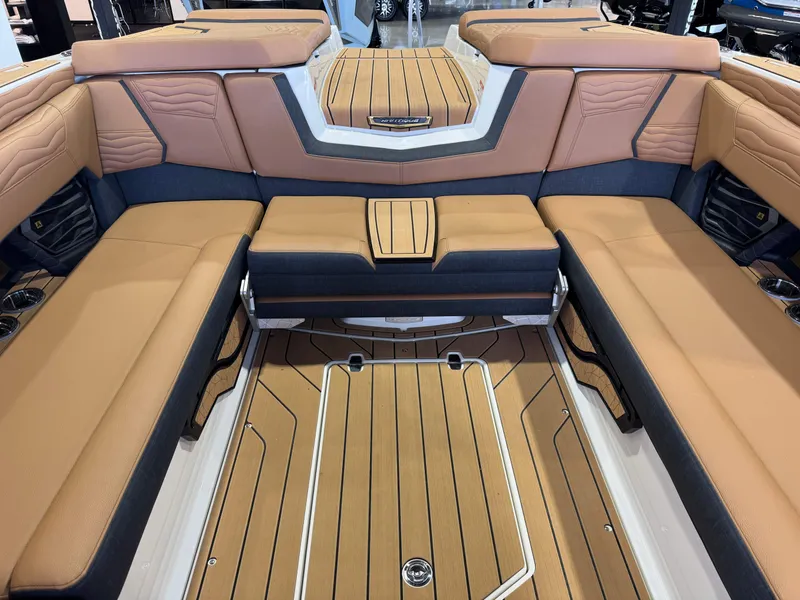 Slide: The Image of Nautique Super Air Nautique G25 2025 - 26