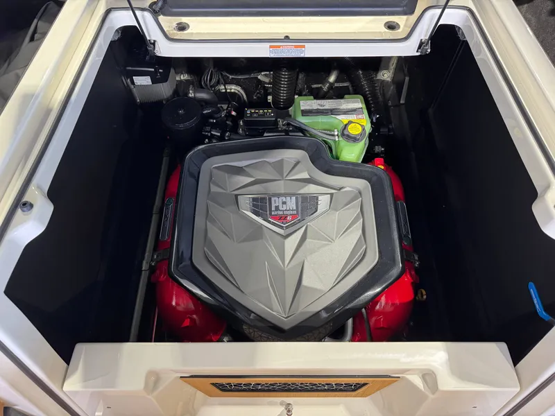 Slide: The Image of Nautique Super Air Nautique G25 2025 - 27