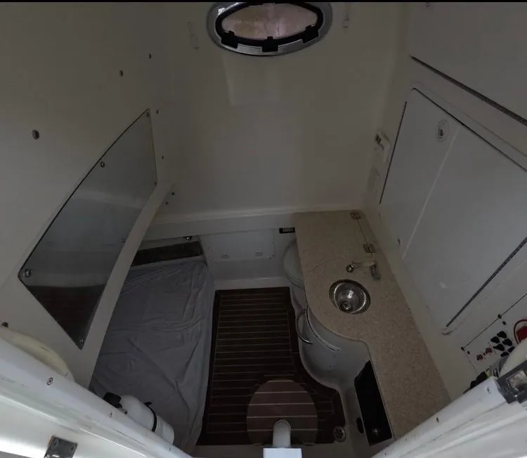 Slide: The Image of Regulator Marine 34 Center Console 2013 - 102