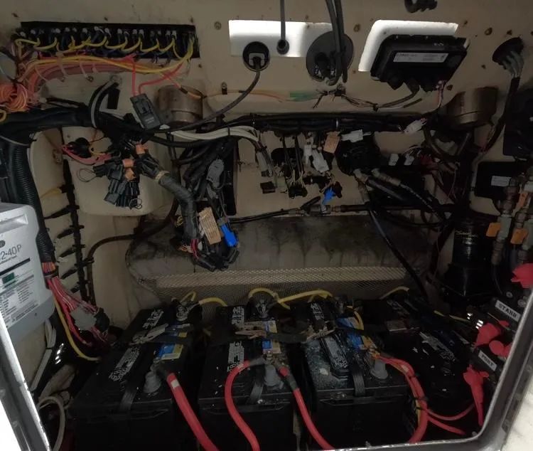 Slide: The Image of Regulator Marine 34 Center Console 2013 - 107