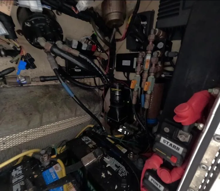 Slide: The Image of Regulator Marine 34 Center Console 2013 - 108