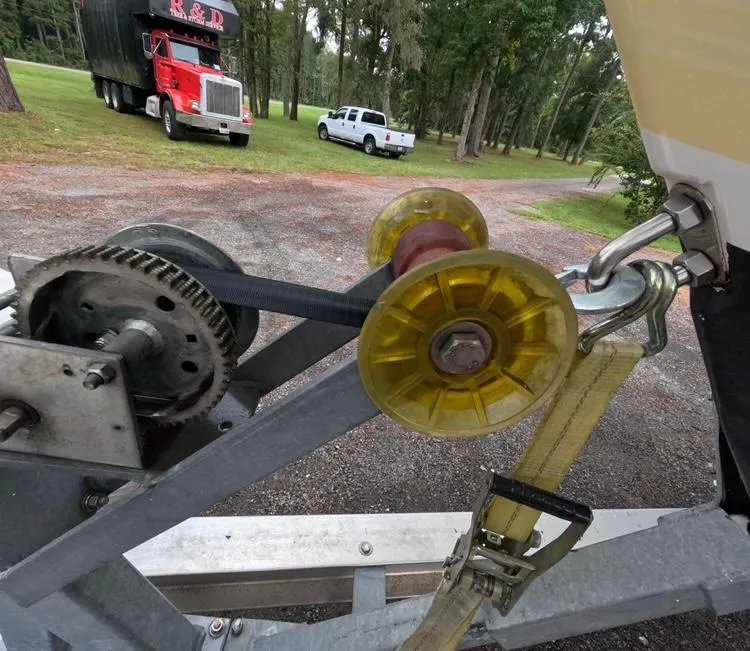 Slide: The Image of Regulator Marine 34 Center Console 2013 - 123