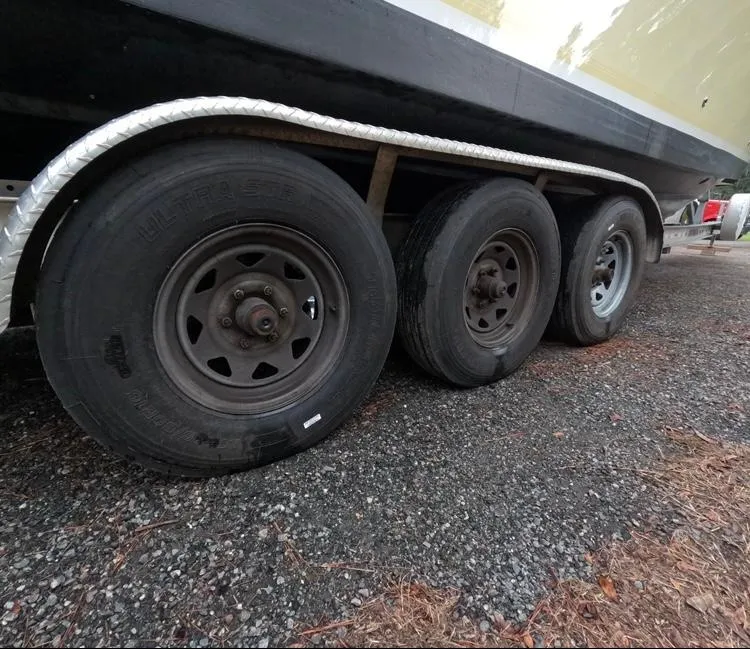 Slide: The Image of Regulator Marine 34 Center Console 2013 - 126