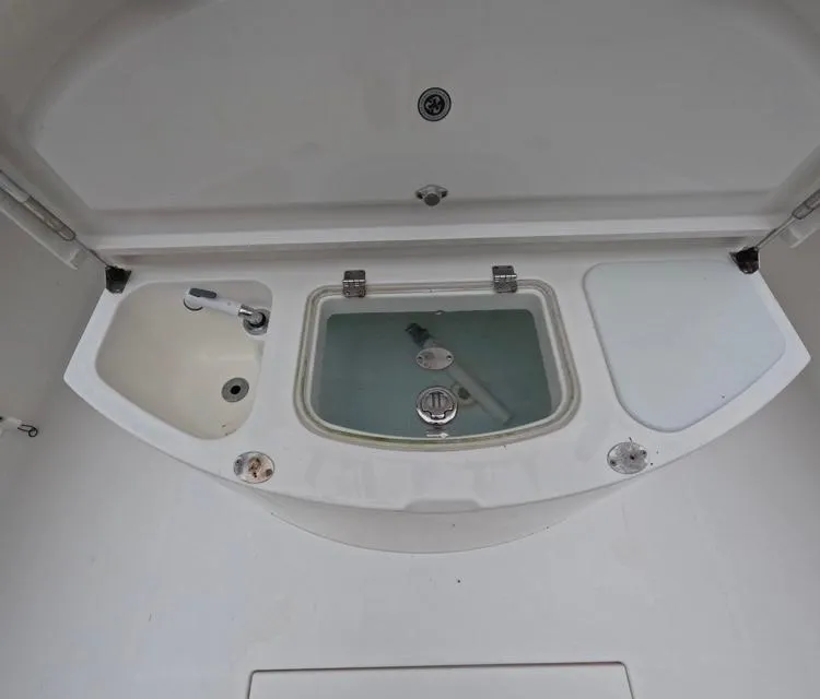 Slide: The Image of Regulator Marine 34 Center Console 2013 - 69