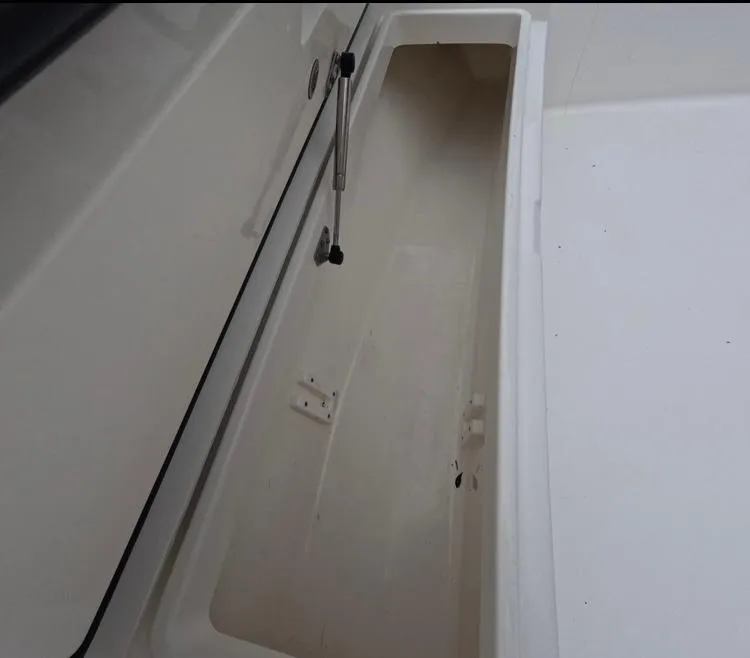 Slide: The Image of Regulator Marine 34 Center Console 2013 - 76