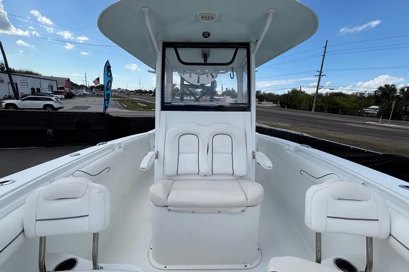 Slide: The Image of Sea Hunt Gamefish 30 Forward Seating 2018 - 109