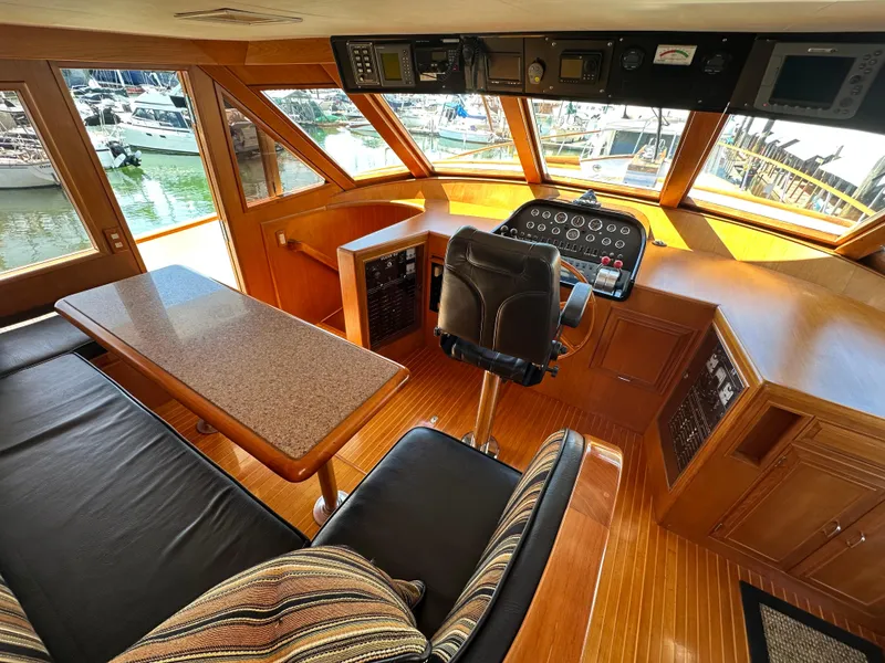 Slide: The Image of Ocean Alexander 60 Pilothouse 1985 - 53