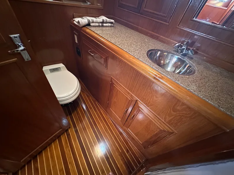 Slide: The Image of Ocean Alexander 60 Pilothouse 1985 - 79