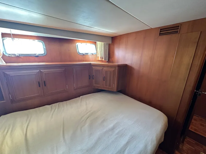 Slide: The Image of Ocean Alexander 60 Pilothouse 1985 - 84