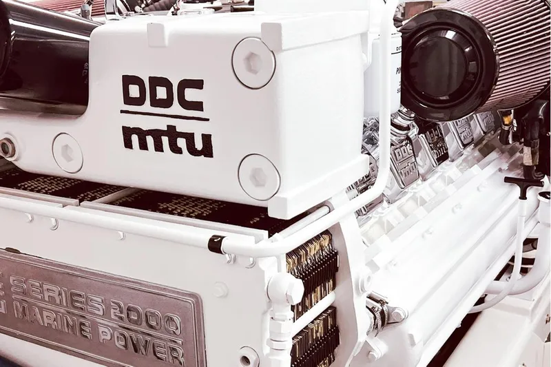 Slide: The Image of Engine of 2001 Nordlund Enclosed Command Bridge, featuring DDC MTU Series 2000 marine power. - 31