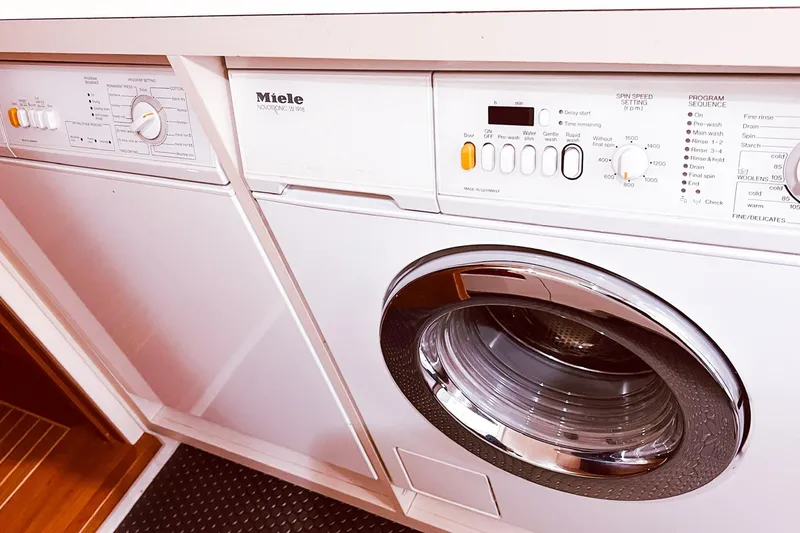 Slide: The Image of Miele washing machine in a Nordlund Enclosed Command Bridge, 2001 model. - 39