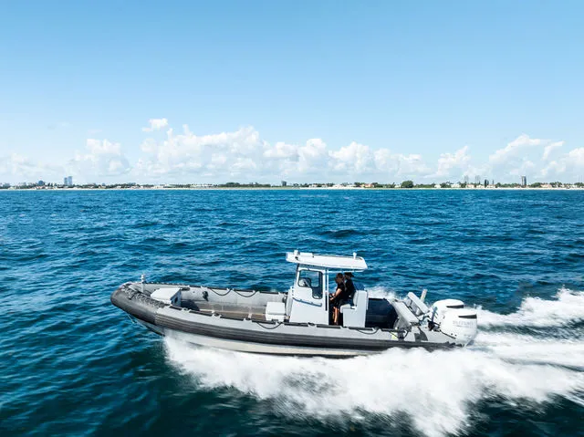 Slide: The Image of Zodiac Nomad 3.1 RIB Alu 2025 - 12
