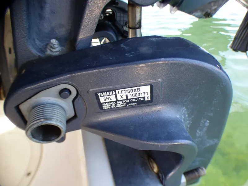 Slide: The Image of Yamaha outboard motor on 2004 Robalo R265 Walkaround boat, model LF250X. - 45