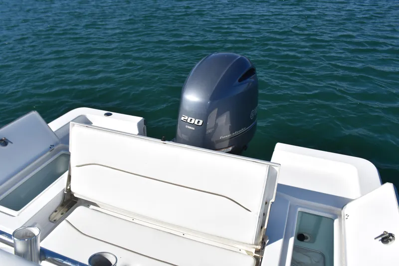 Slide: The Image of 2015 Sportsman Masters 227 Bay Boat with Yamaha 200 engine on water. - 14