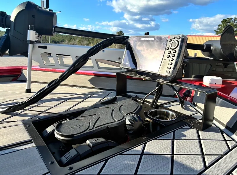 Slide: The Image of Avid 18 Vertex 2026 - 19