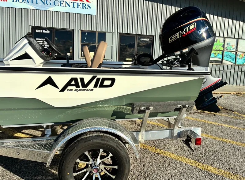 Slide: The Image of Avid 18SC Rogue 2026 - 3