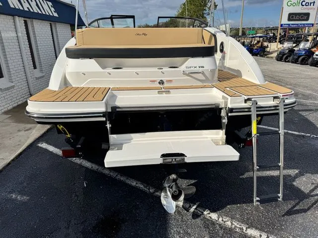 Slide: The Image of Sea Ray SPX 210 2026 - 12