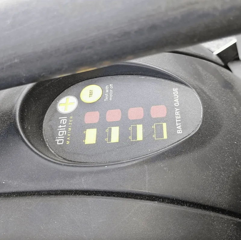 Slide: The Image of Alumacraft Classic 165 2019 - 15