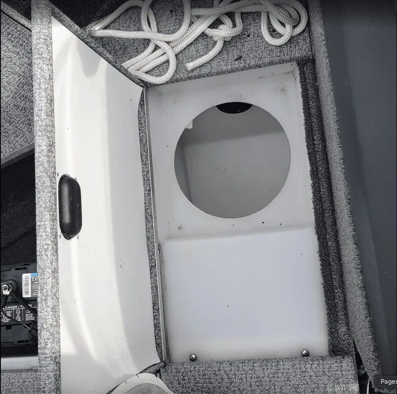 Slide: The Image of Alumacraft Classic 165 2019 - 21