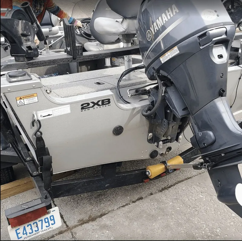 Slide: The Image of Alumacraft Classic 165 2019 - 25