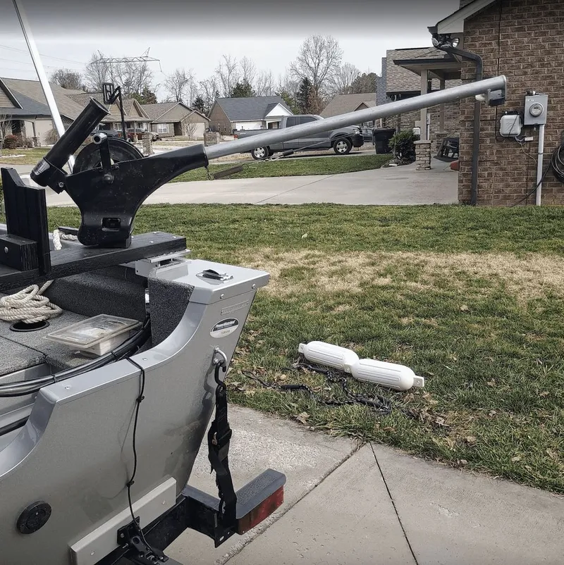 Slide: The Image of Alumacraft Classic 165 2019 - 29