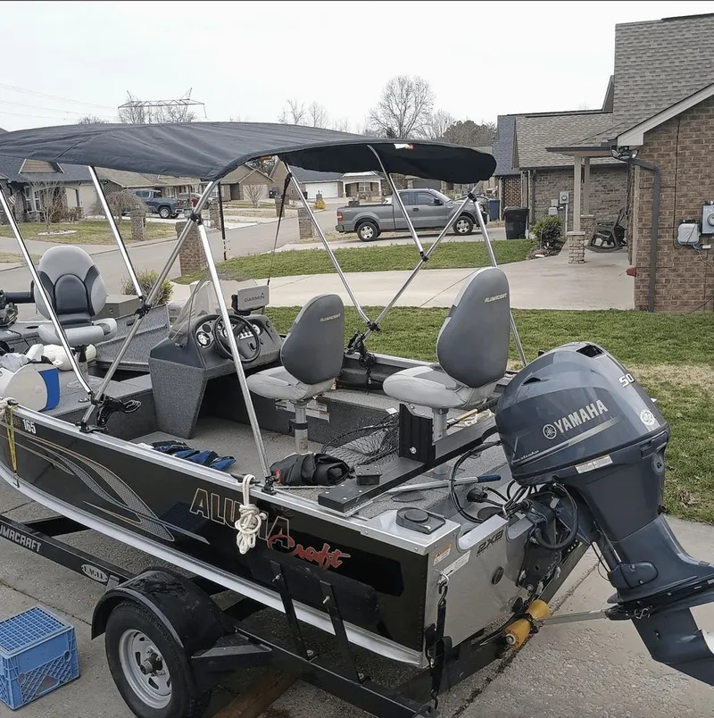 Slide: The Image of Alumacraft Classic 165 2019 - 3