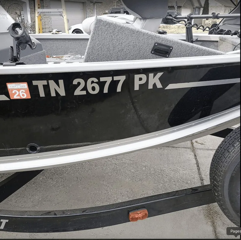 Slide: The Image of Alumacraft Classic 165 2019 - 39