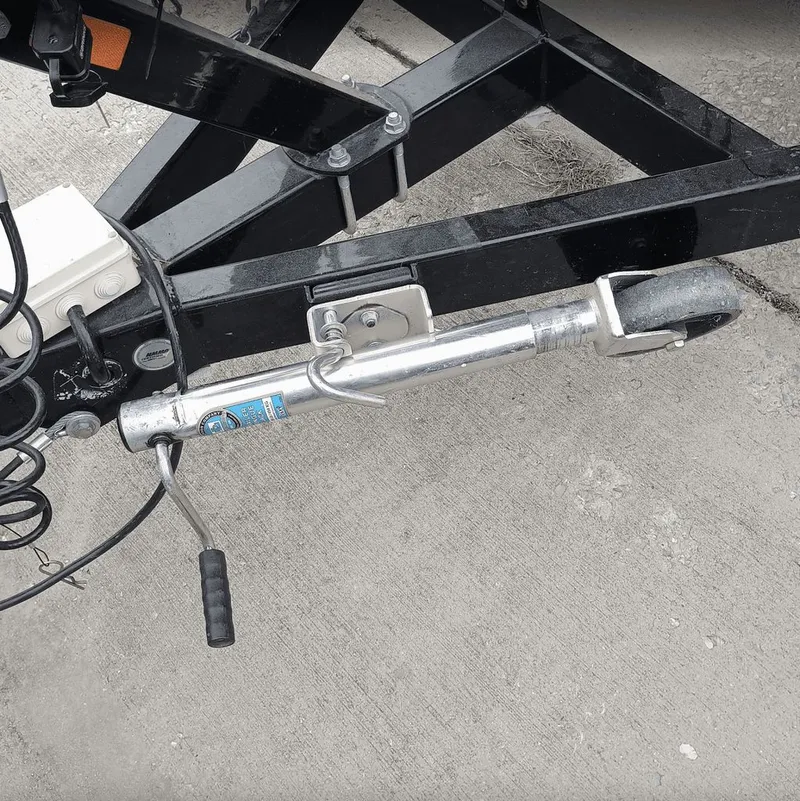 Slide: The Image of Alumacraft Classic 165 2019 - 43