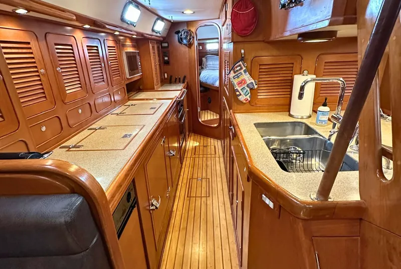 Slide: The Image of Hylas 54 2003 - 14