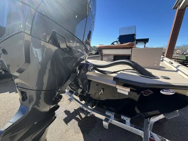 Slide: The Image of Avid 20 Rogue CC 2026 - 8