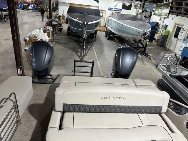 Slide: The Image of Bennington 27 QXSBAX2 2020 - 13