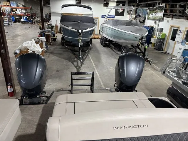 Slide: The Image of Bennington 27 QXSBAX2 2020 - 14