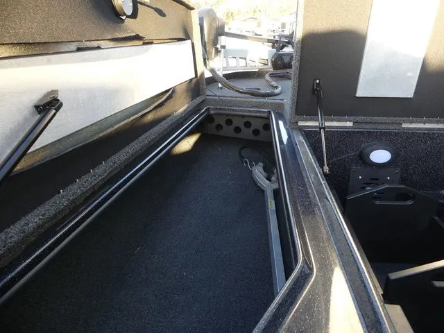 Slide: The Image of Nitro Z20 2021 - 17