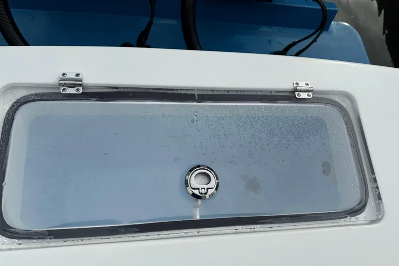 Slide: The Image of Livewell on 2020 Albemarle 290 Express Fisherman boat, featuring a clear lid. - 14