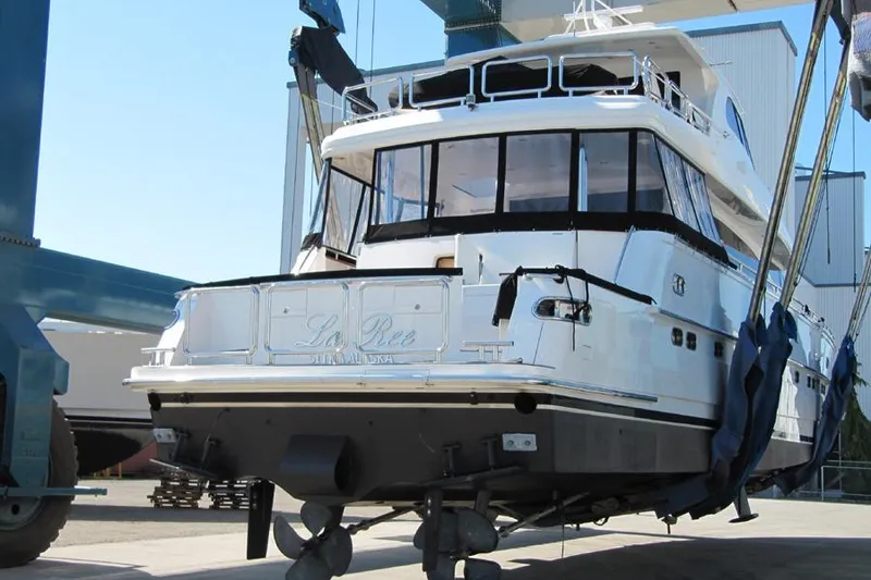 Slide: The Image of 2008 Horizon 82 Cockpit Motoryacht in dry dock, rear view. - 4