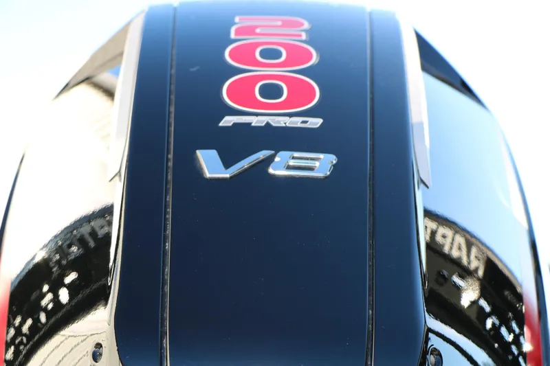 Slide: The Image of Close-up of a Vexus AVX 2080 2026 V8 engine with "200 Pro" branding. - 16