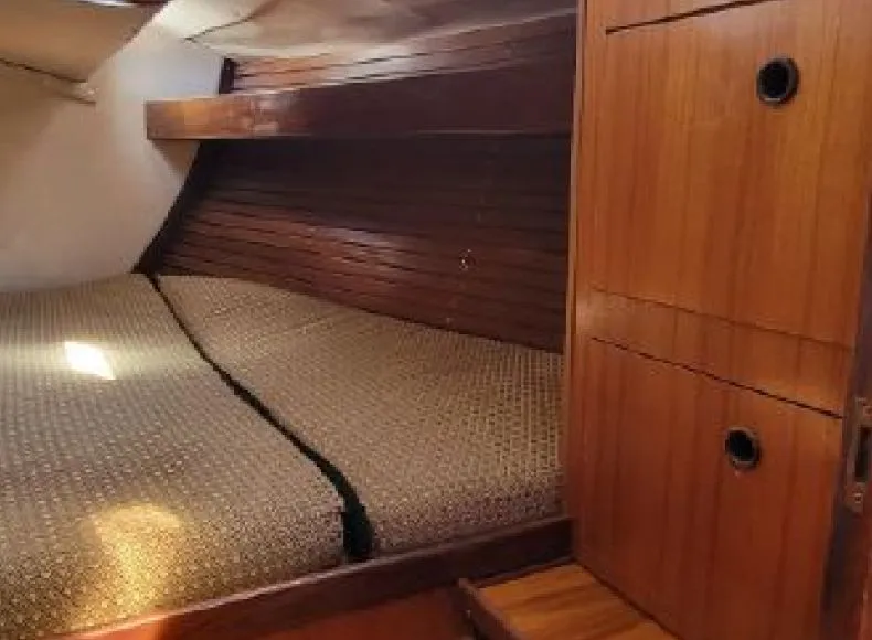 Slide: The Image of Interior of a 1985 Beneteau First 42 yacht cabin. - 36