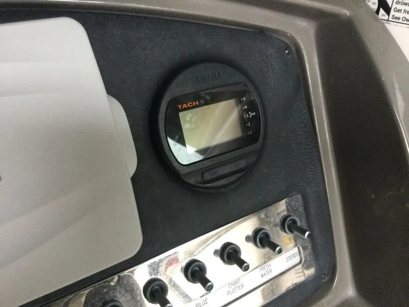 Slide: The Image of Hurricane 2690 sun deck 2014 - 10