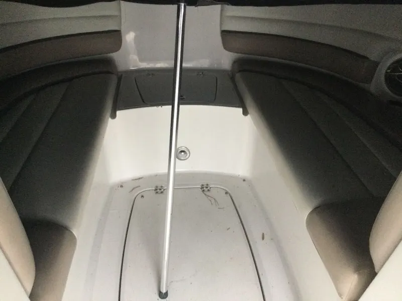 Slide: The Image of Hurricane 2690 sun deck 2014 - 20