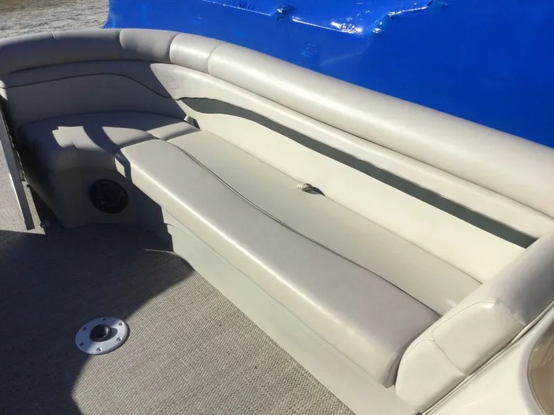 Slide: The Image of Bennington 22SLx 32 Twin Elliptical 2017 - 18