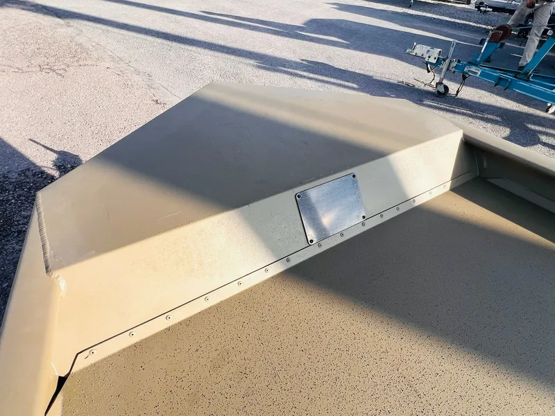 Slide: The Image of G3 Gator Tough 1548 VBW 2026 - 12