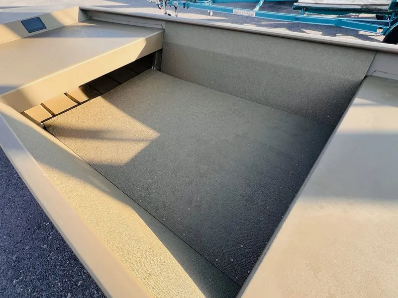 Slide: The Image of G3 Gator Tough 1548 VBW 2026 - 15